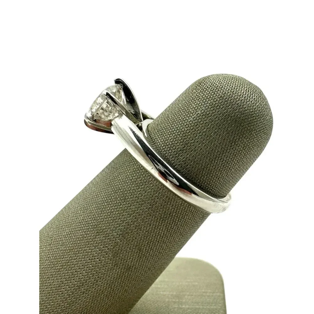 14K White Gold Diamond 1.2cttw Salt & Pepper Solitaire Ring (5)